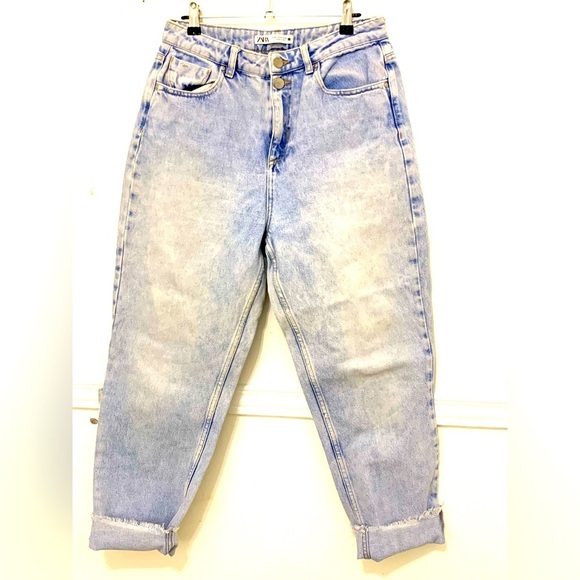 Zara high waist straight‎ leg jeans - Picture 1 of 5
